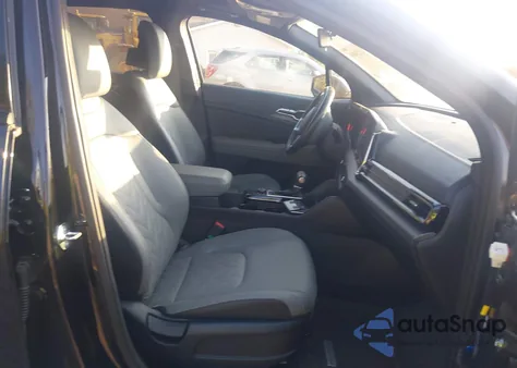 2025 Kia Sportage X-Line z USA, uszkodzony, nr VIN 5XYK6CDFXSG289201